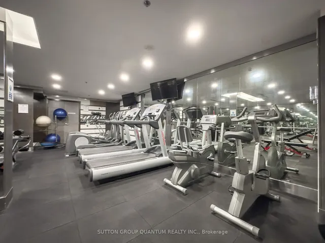 Additional image 37 of 21 Carlton St Unit 1902