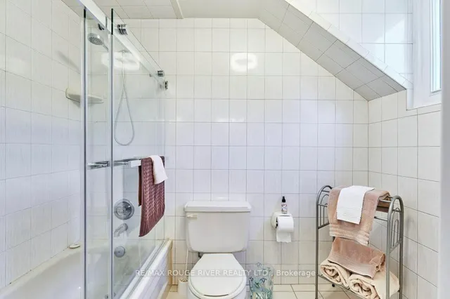 Additional image 36 of 14 Karen Ann Cres