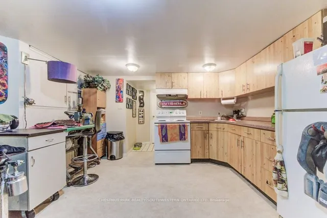 Additional image 31 of 56 Lilac St