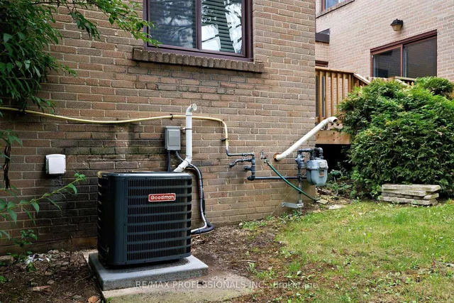 Additional image 31 of 15 Raintree Path