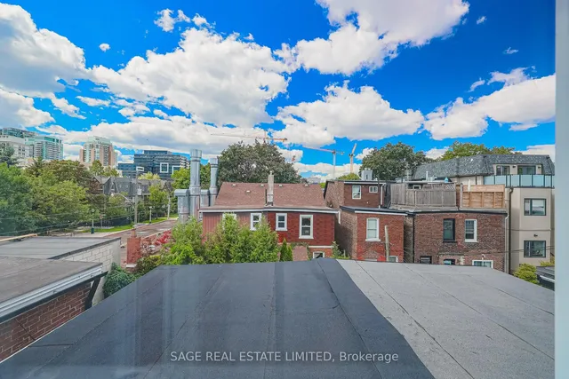 Additional image 32 of 140 Strachan Ave