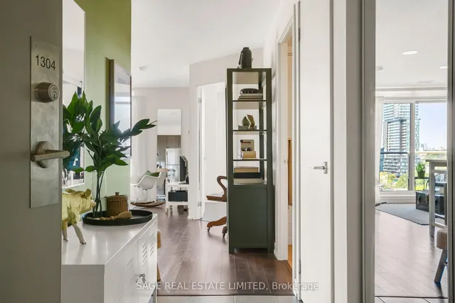 Additional image 2 of 812 Lansdowne Ave Unit 1304