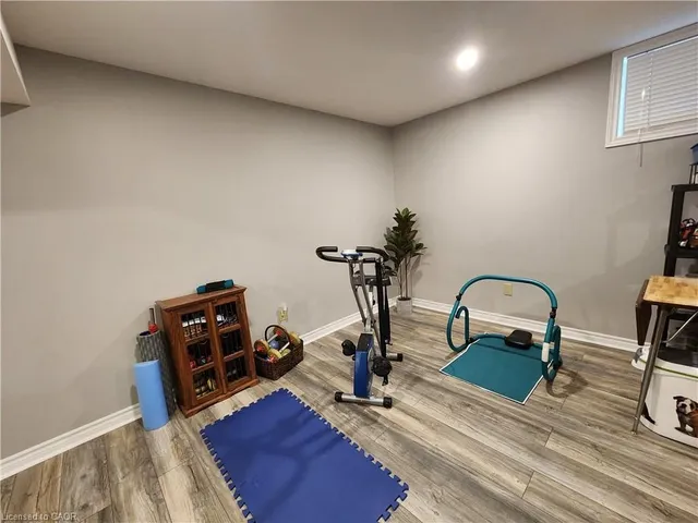 Additional image 22 of 501 Isaiah Cres