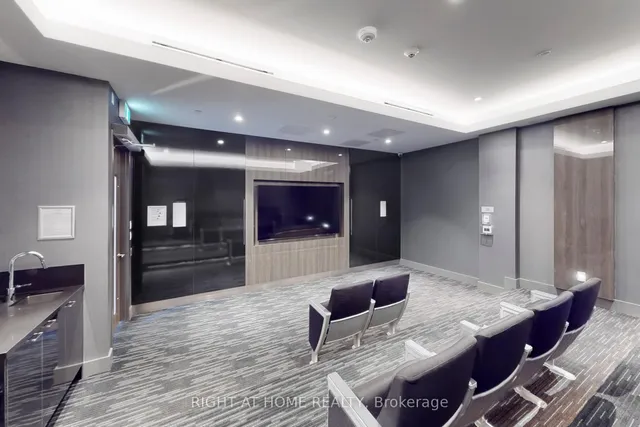 Additional image 45 of 36 Forest Manor Rd Unit 103