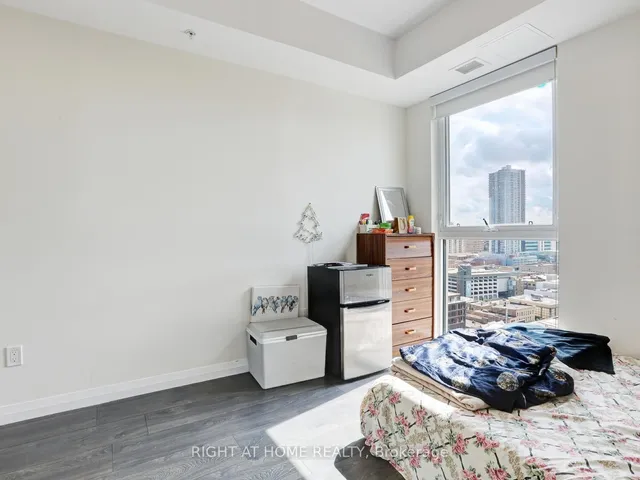 Additional image 24 of 60 Charles St Unit 1804