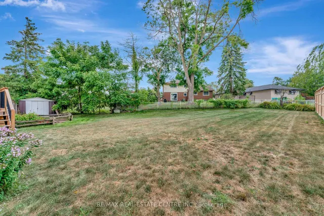 Additional image 29 of 11 Brassey Crt