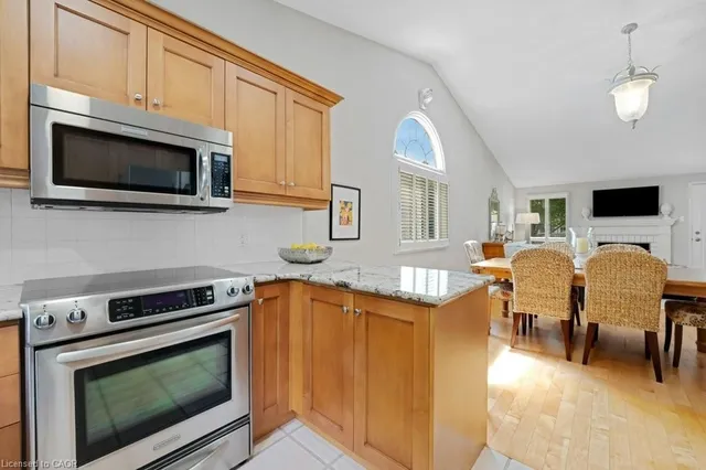 Additional image 10 of 15 Quinte Cres Unit 15