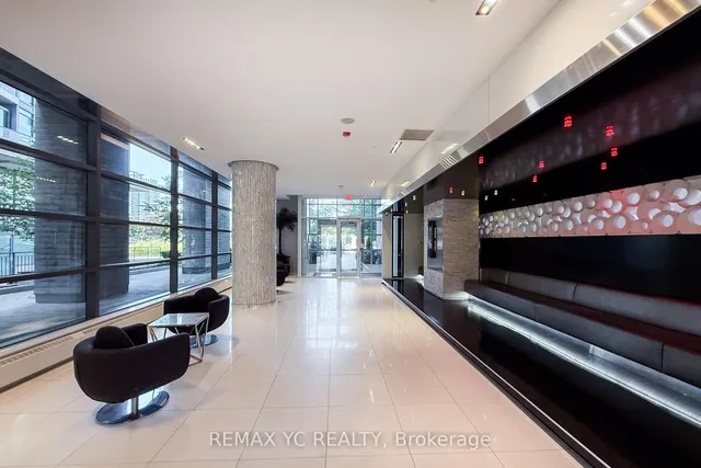 Additional image 37 of 56 Annie Craig Dr Unit 3904