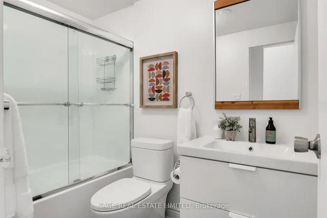 Additional image 26 of 1666 Queen St Unit 7