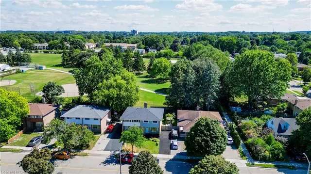 Additional image 39 of 73 Overlea Dr