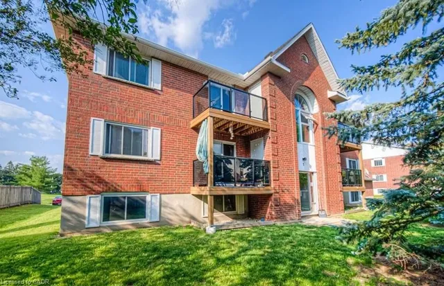 Additional image 3 of 565 Greenfield Ave Unit 703