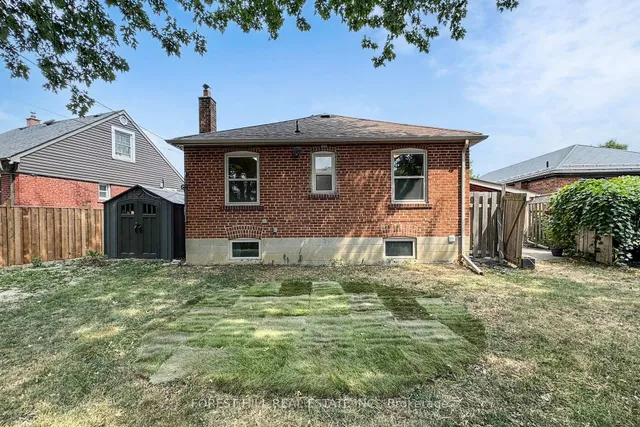 Additional image 39 of 14 Ilfracombe Cres