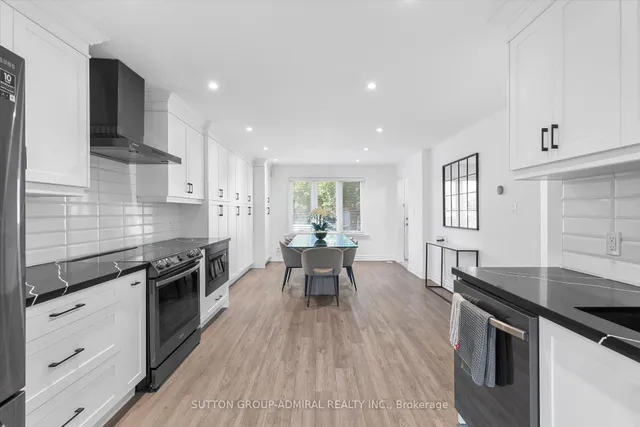 Additional image 14 of 75 Collinson Blvd