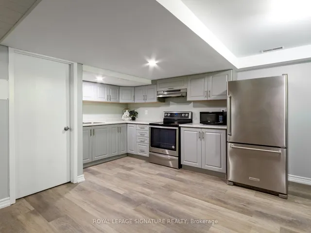 Additional image 26 of 66 Niagara Rd