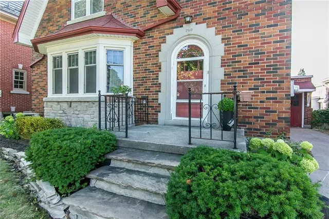 Additional image 4 of 260 Cameron St