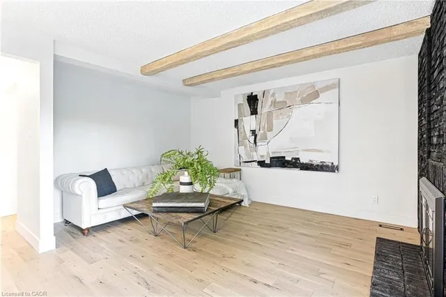 Additional image 17 of 40 Highview Dr