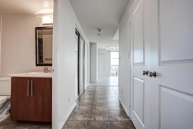 Additional image 9 of 8 Rosebank Dr Unit 15C