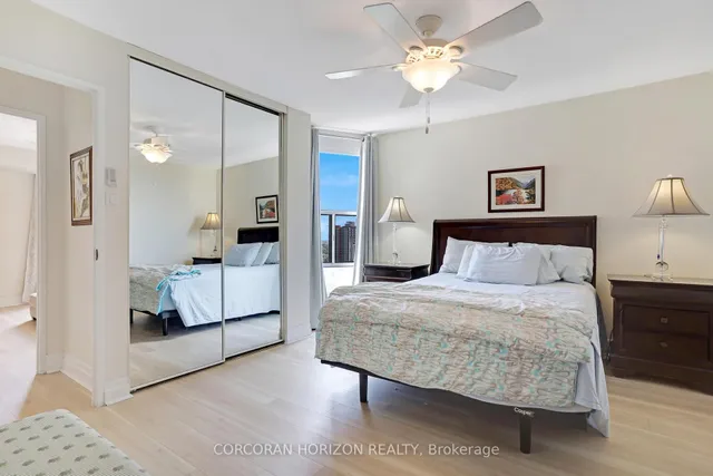 Additional image 21 of 81 Church St Unit 1104