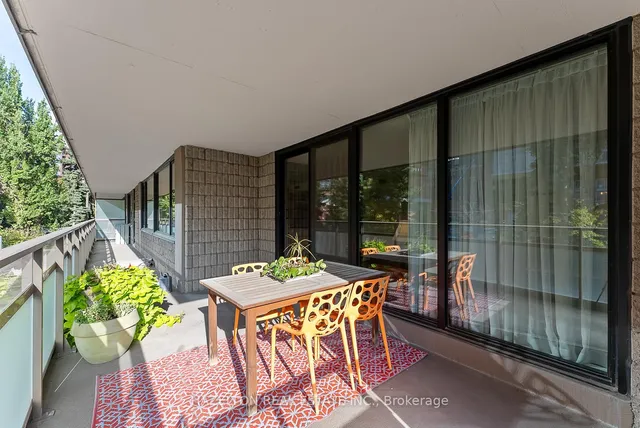 Additional image 21 of 66 Collier St Unit 2C