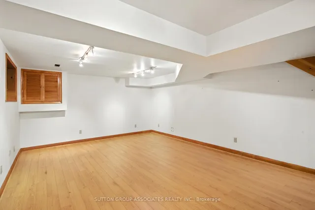 Additional image 38 of 250 Robert St