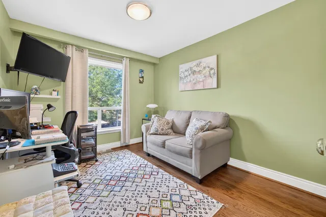 Additional image 26 of 75 Windhill Cres