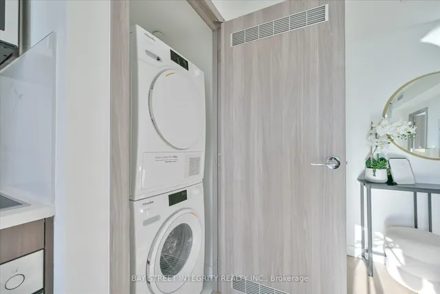 Additional image 26 of 38 Widmer St Unit 3507