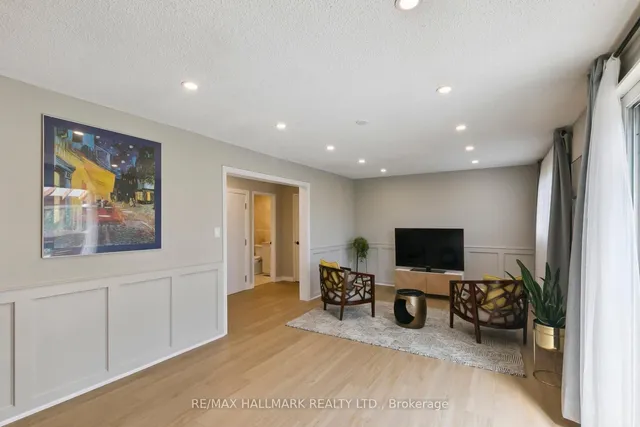 Additional image 32 of 13 Fonthill Pl