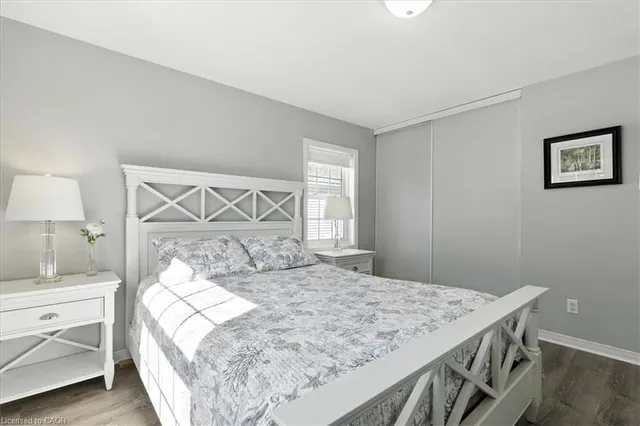 Additional image 24 of 53 Wake Robin Dr