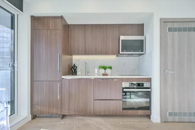 Additional image 13 of 38 Widmer St Unit 3507