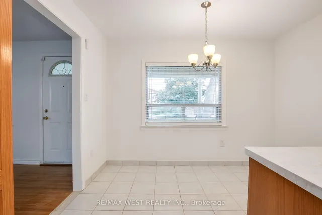 Additional image 15 of 50 Larchmere Ave