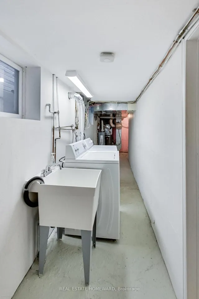 Additional image 28 of 111 Parkmount Rd