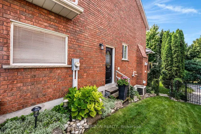 Additional image 46 of 228 Michener Cres