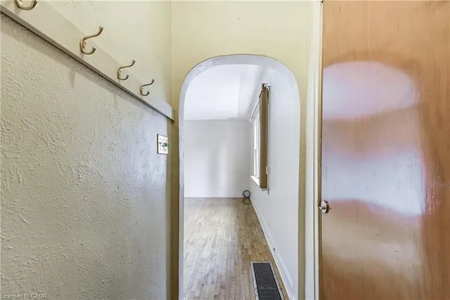 Additional image 6 of 187 Edwin St