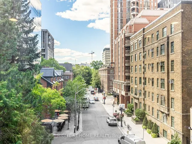 Additional image 3 of 1166 Bay St Unit 401