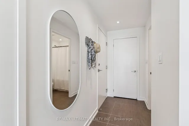 Additional image 6 of 816 Lansdowne Ave Unit 1402