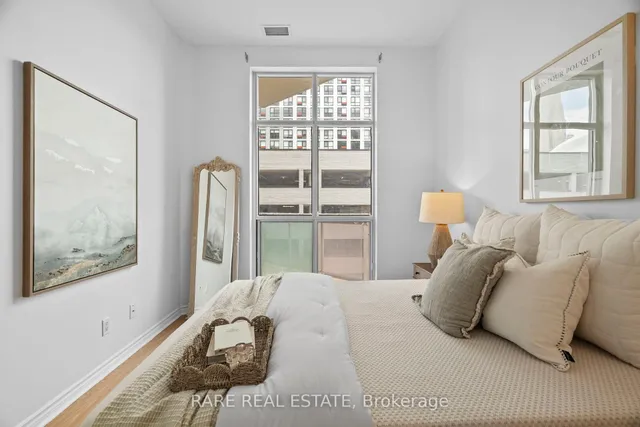 Additional image 18 of 410 Queens Quay Unit 413