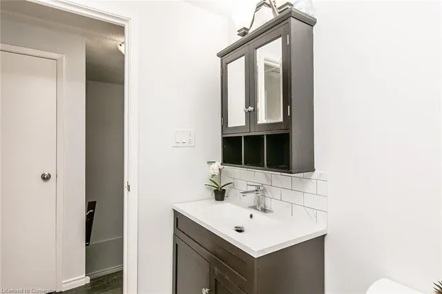 Additional image 27 of 223 Pioneer Dr Unit J62