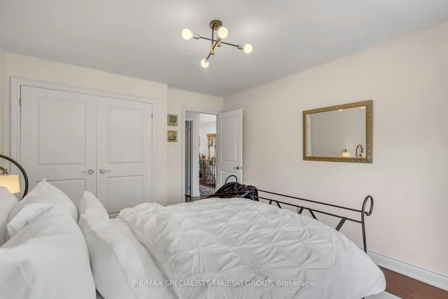 Additional image 28 of 87 Lake Cres