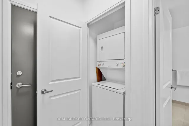 Additional image 25 of 35 Hayden St Unit 109