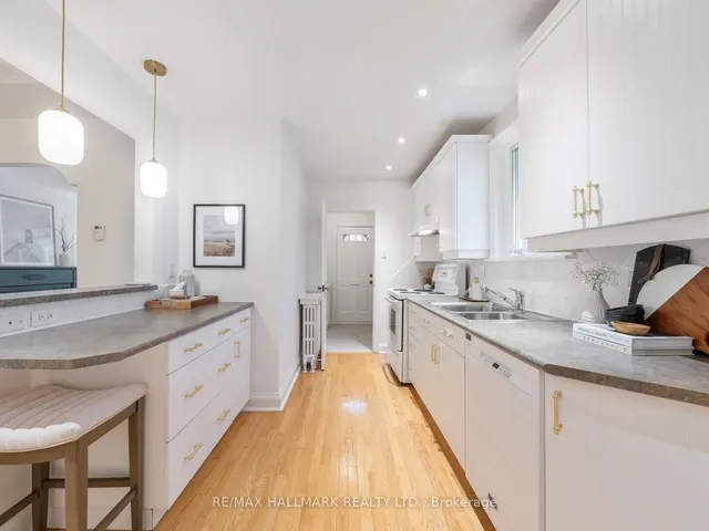 Additional image 13 of 11 Briar Dale Blvd