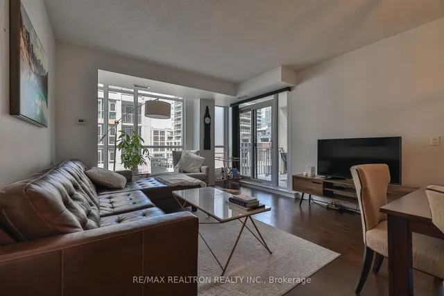 Additional image 12 of 628 fleet St Unit 407