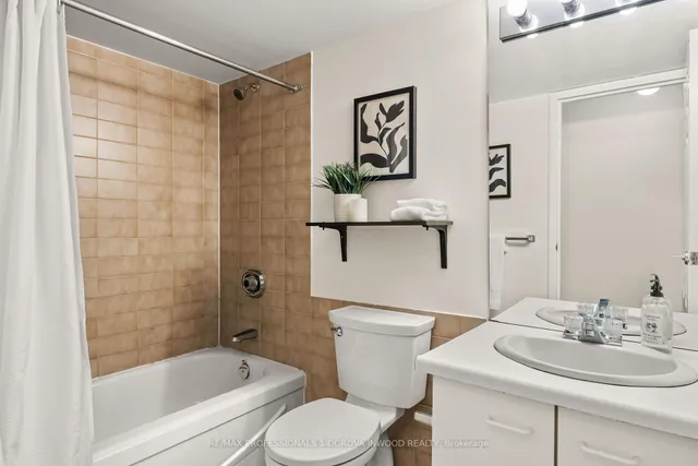 Additional image 17 of 25 The Esplanade Unit 502