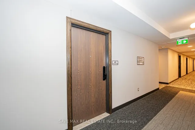 Additional image 10 of 741 King St Unit 411