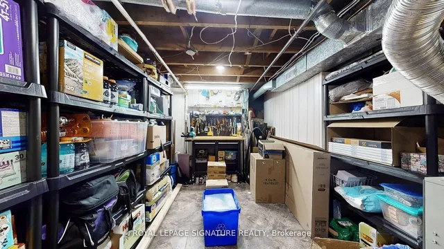 Additional image 21 of 48 Acorn Ave