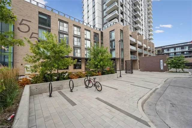 Additional image 2 of 55 Duke St Unit 323