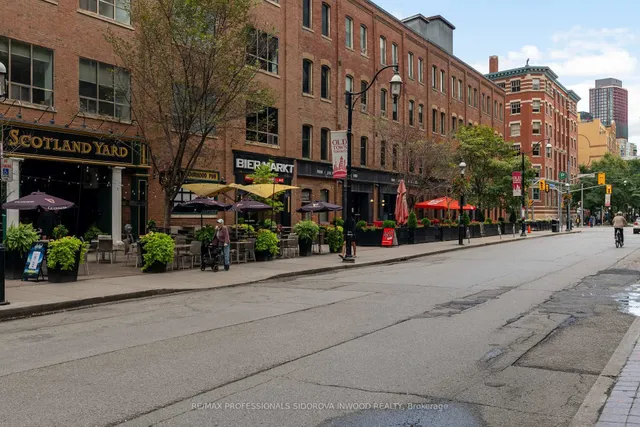 Additional image 33 of 25 The Esplanade Unit 502