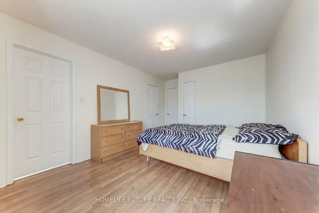 Additional image 27 of 6 Guillet St