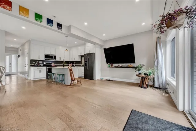 Additional image 32 of 119 Waterloo St