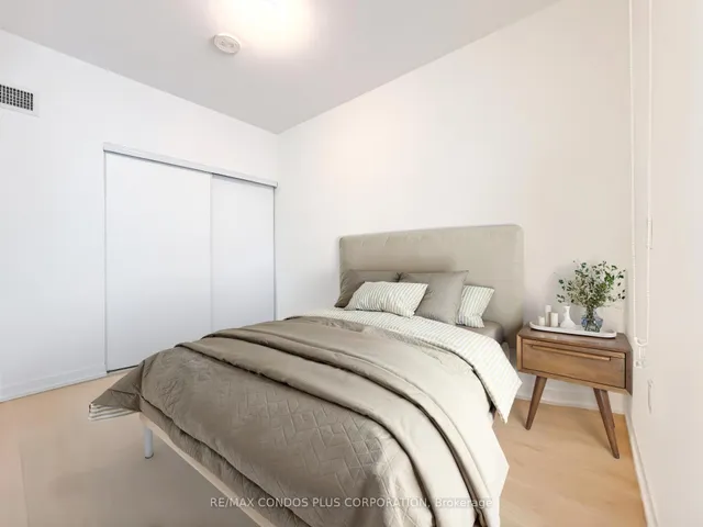 Additional image 7 of 1195 The Queensway Unit M03