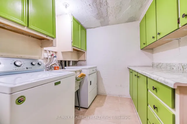 Additional image 40 of 91 L'Amoreaux Dr Unit 79